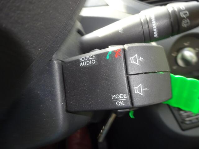 Renault Twingo MET AIRCO JAAR APK