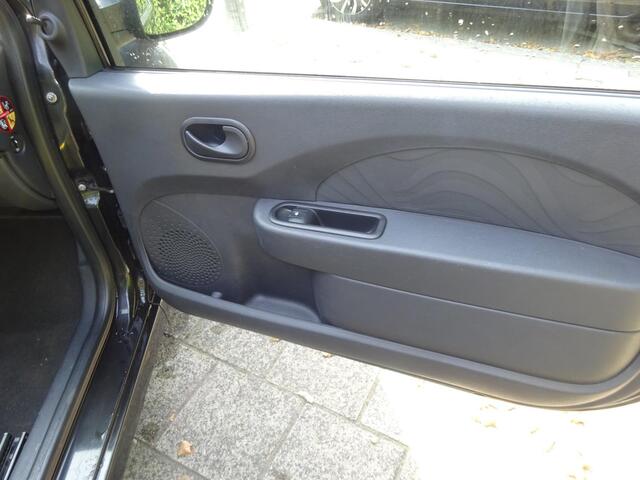 Renault Twingo MET AIRCO JAAR APK