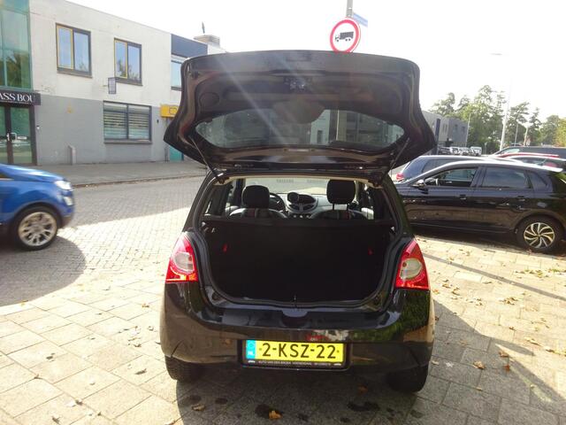 Renault Twingo MET AIRCO JAAR APK