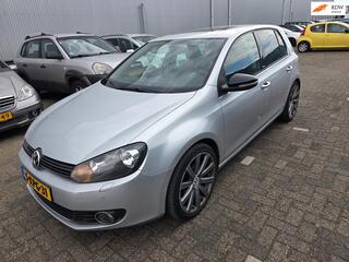 VOLKSWAGEN GOLF 1.6 TDI Comfortline rijdt super