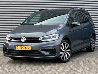 VOLKSWAGEN TOURAN 1.5 TSI Highline Business R 7P. | 2X R-Line | Dynamisch onderstel | Black Style | Camera