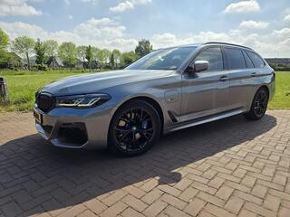 BMW 5-SERIE 530E M-sport - PANO - Trekhaak - Adaptive CC 