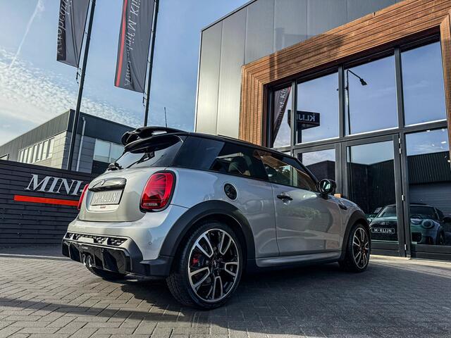 Mini John Cooper Works Mini 2.0 JCW Pack F1 aut 231pk/Pano/Camera/Hk/17.000km