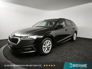 SKODA OCTAVIA Combi 1.0 e-TSI Business Edition | Panoramadak | Stoelverwarming | Achteruitrijcamera | Navigatie |