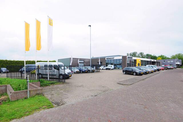 Renault Espace 1.6 TCe Initiale Paris 5p. | 1e EIGENAAR | DEALER ONDERHOUDEN | ADAPTIVE CRUISE | CAMERA | HEAD-UP | PANORAMADAK | TREKHAAK AFN. | BOSE | ELEKT