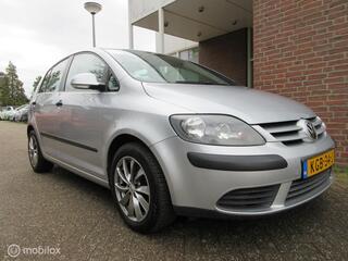 Volkswagen Golf V