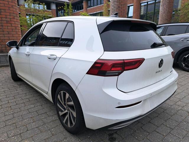 Volkswagen Golf 1.4 TSI eHybrid 204pk PHEV Style / Massage / Navigatie / LED Plus / Wordt Verwacht Tjeu klant voor