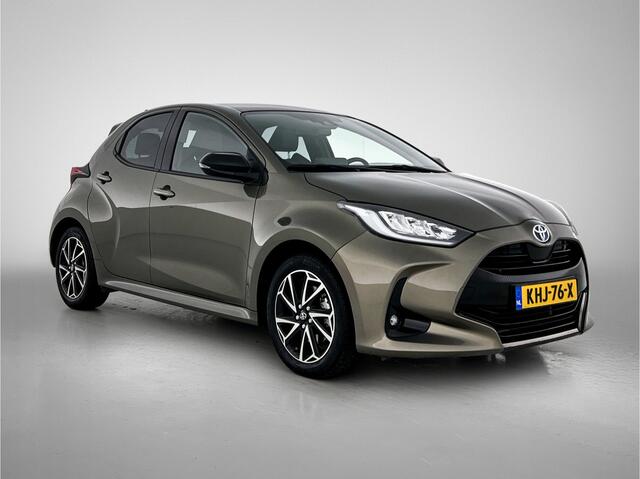 Toyota Yaris 1.5 Hybrid Style Limited + | Halflederen interieur | Panoramadak |