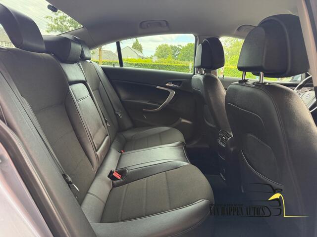 Opel Insignia 2.0 T Cosmo / apk 5-2027
