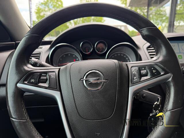 Opel Insignia 2.0 T Cosmo / apk 5-2027