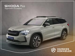SKODA Kodiaq Sportline Business 1.5 TSI PHEV 204pk DSG Automaat Trekhaak, Panoramadak, Adaptive cruise control, Achteruitrijcamera, LED matrix koplampen