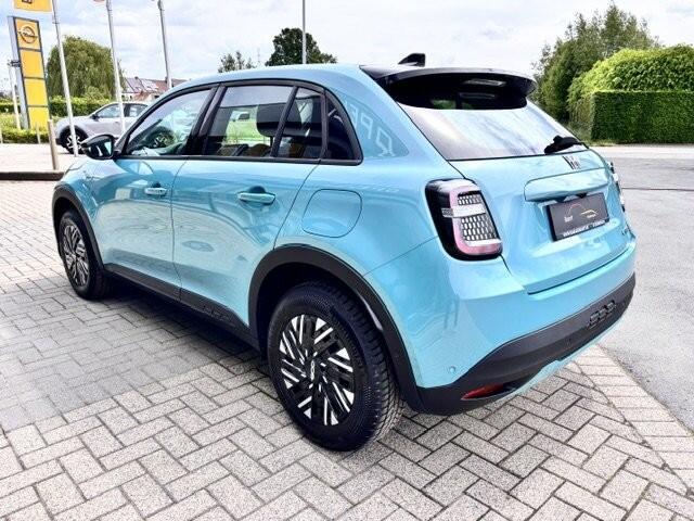 Fiat 600 110PK Hybrid/GPS/Camera/Carplay