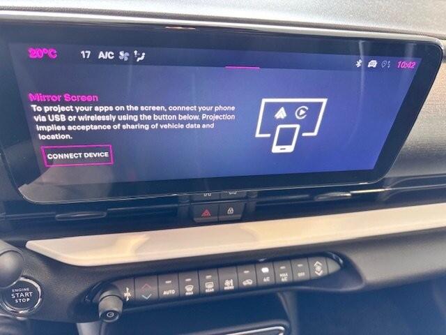 Fiat 600 110PK Hybrid/GPS/Camera/Carplay