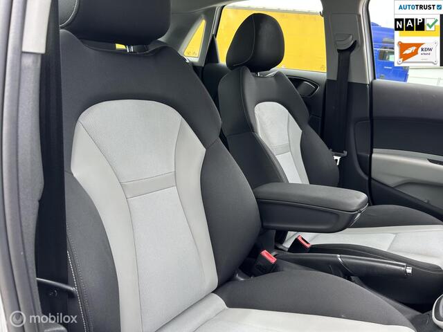 Audi A1 Sportback 1.4 TFSI S-line|CRUISE CONTR|XENON|APK|