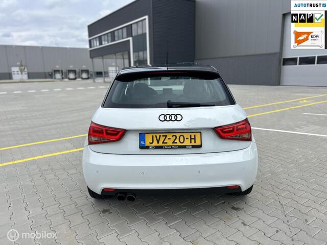 Audi A1 Sportback 1.4 TFSI S-line|CRUISE CONTR|XENON|APK|
