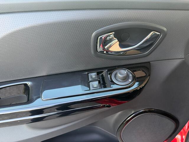 Renault Clio 0.9 TCe ECO Collection KEYLESS-NAVI-ANDROID