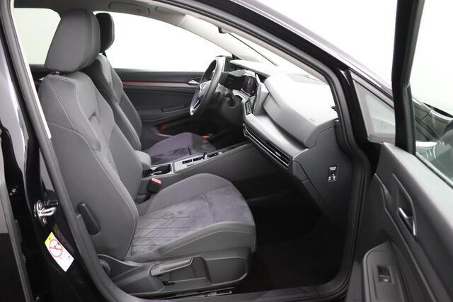 Volkswagen Golf 1.4 eHybrid Style | Adaptive Cruise |