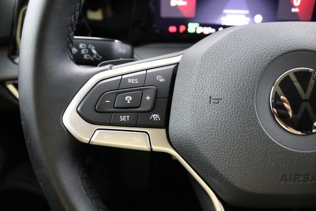 Volkswagen Golf 1.4 eHybrid Style | Adaptive Cruise |