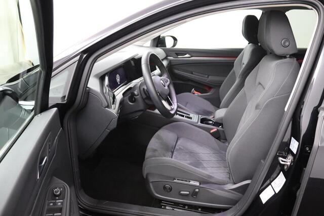 Volkswagen Golf 1.4 eHybrid Style | Adaptive Cruise |