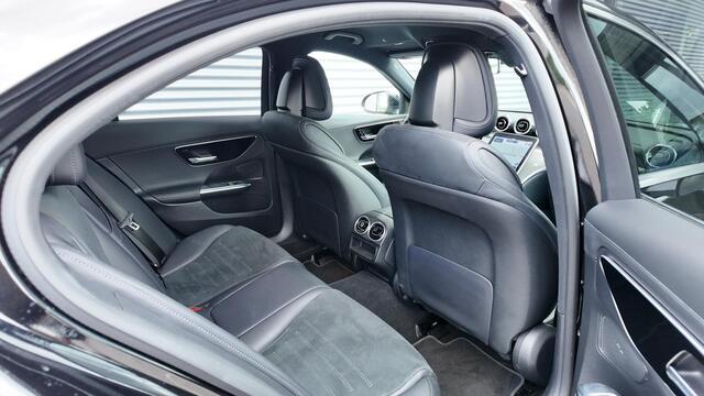 Mercedes-Benz C-Klasse 300 AMG Line