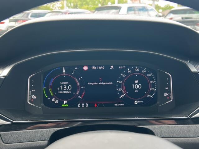Volkswagen Arteon 1.4 TSI eHYBRID R-LINE TREKHAAK/PANO-DAK/360CAM/ELEK-KLEP/LEDER/ACC/HUD/IQ