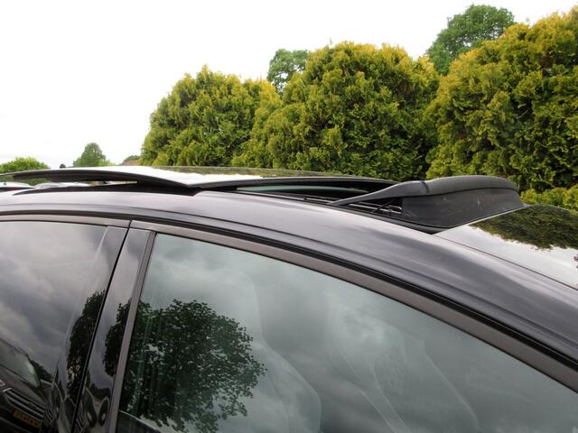 Volkswagen Golf 1.5 eTSI R-LinePano  Virt. cockpit  Sfeerverl. 