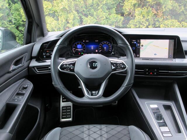 Volkswagen Golf 1.5 eTSI R-LinePano  Virt. cockpit  Sfeerverl. 