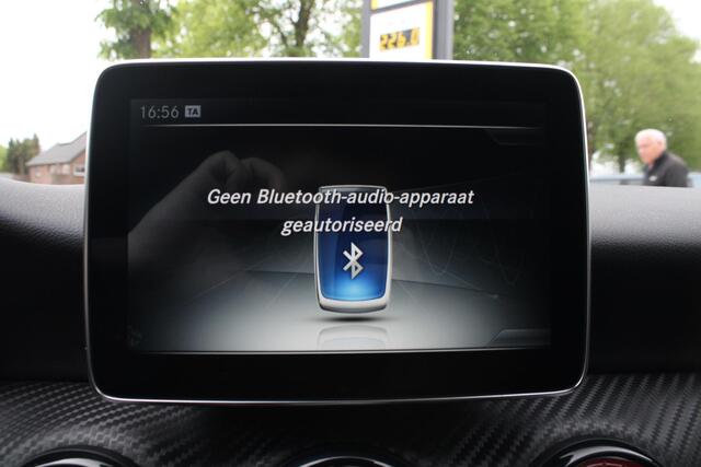 Mercedes-Benz A-Klasse MB AMG 45 4MATIC Adaptieve Demping, Carplay, CC, LED, Sportstoelen, NAVI, Parksens V en A, Grootlichtassistent, Airco, 19 AMG LMV