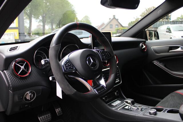 Mercedes-Benz A-Klasse MB AMG 45 4MATIC Adaptieve Demping, Carplay, CC, LED, Sportstoelen, NAVI, Parksens V en A, Grootlichtassistent, Airco, 19 AMG LMV