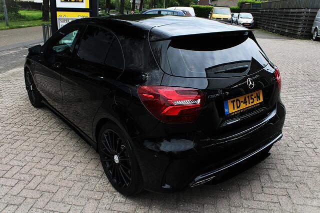 Mercedes-Benz A-Klasse MB AMG 45 4MATIC Adaptieve Demping, Carplay, CC, LED, Sportstoelen, NAVI, Parksens V en A, Grootlichtassistent, Airco, 19 AMG LMV