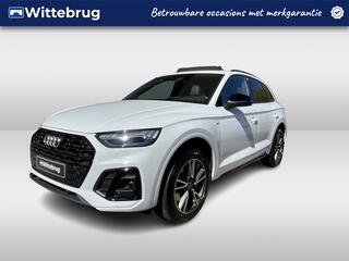 AUDI Q5 50 TFSI e S edition / Panorama dak / Matrix Led / 19 Inch / Achteruitrijcamera / Elect. achterklep / Stoelverwarming