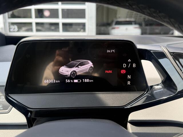 Volkswagen Id.3 First Max 58 kWh SOH 92,59% | 204 PK | Panorama dak | Navigatie | Parkeercamera | Dodehoek Detectie | Elek Verstelbare Stoelen | Stoelverwarming