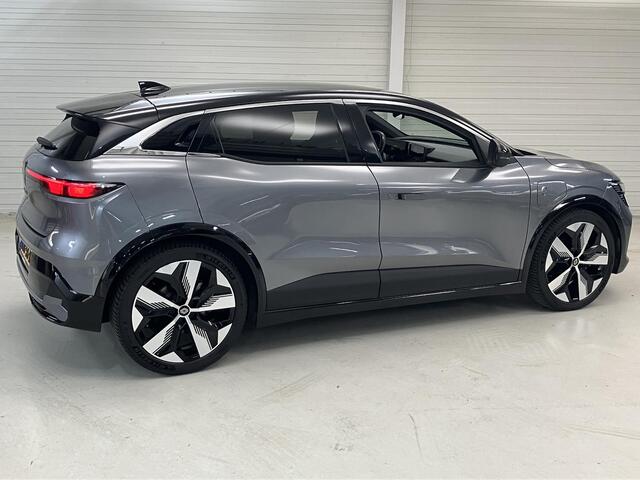 Renault Megane E-Tech EV60 Optimum Charge Techno / SOH 93,22% / Dealer onderhouden / CCS snellader / Stuur- & Stoelverwarming / Achteruitrijcamera / Draadloze