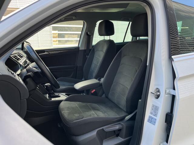 Volkswagen Tiguan 1.5 TSI R-Line Business+ / Digitaal dashboard / Navigatie / App connect / Zwenkbare trekhaak / Suzuka 20 inch / Camera / 