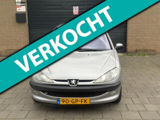 PEUGEOT 206 1.4 Gentry Automaat Apk Clima trekhaak