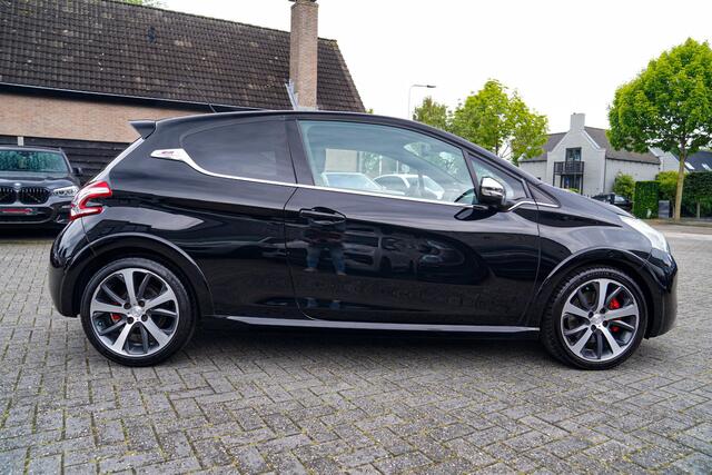 Peugeot 208 1.6 THP GTi | Luxe Leder | JBL Surround Sound | Stoelverwarming | 100% onderhouden | Xenon | 200PK