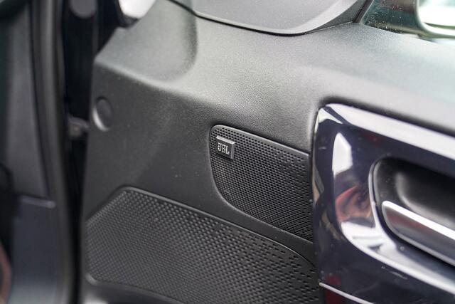 Peugeot 208 1.6 THP GTi | Luxe Leder | JBL Surround Sound | Stoelverwarming | 100% onderhouden | Xenon | 200PK