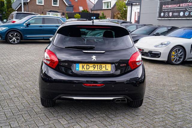 Peugeot 208 1.6 THP GTi | Luxe Leder | JBL Surround Sound | Stoelverwarming | 100% onderhouden | Xenon | 200PK