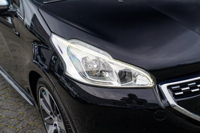 Peugeot 208 1.6 THP GTi | Luxe Leder | JBL Surround Sound | Stoelverwarming | 100% onderhouden | Xenon | 200PK