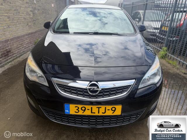 Opel Astra 1.4 Turbo Edition