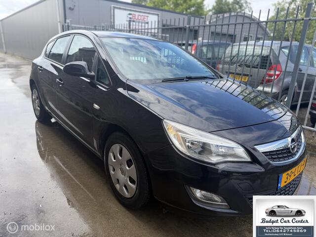 Opel Astra 1.4 Turbo Edition