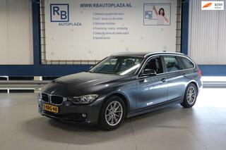 BMW 3-SERIE Touring 320d AUT / 1e EIG / NAP / LEER / XENON / ORG NEDERLAND ! ! !