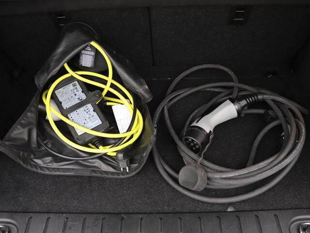 BMW I3 Basis 120Ah 42 kWh Comfort Pack Advanced / Origineel NL