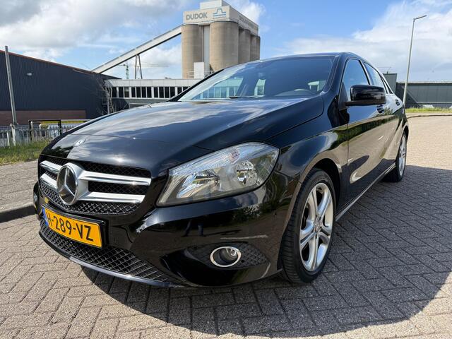 Mercedes-Benz A-Klasse 180 Ambition_AIRCO_5 DEURS_NETTE AUTO