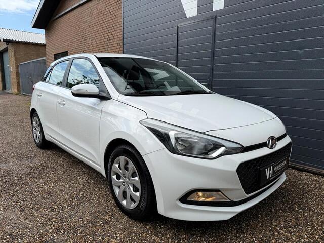 Hyundai I 20 1.2 LP i-Drive | TREKHAAK | AIRCO |