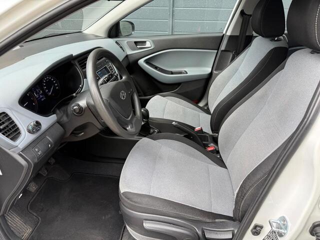 Hyundai I 20 1.2 LP i-Drive | TREKHAAK | AIRCO |