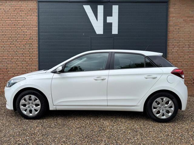 Hyundai I 20 1.2 LP i-Drive | TREKHAAK | AIRCO |