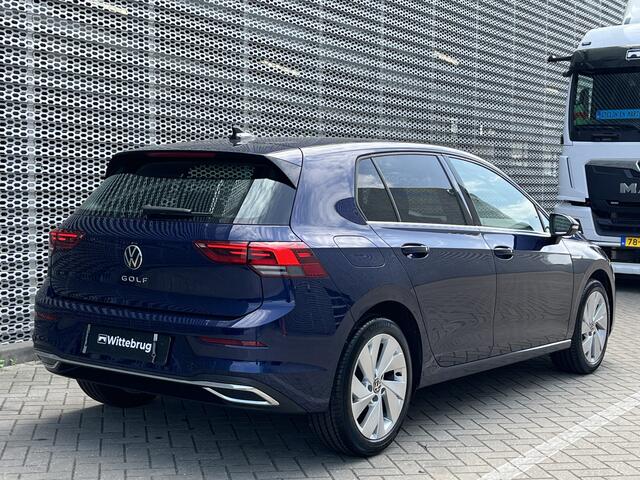 Volkswagen Golf 1.5 TSI 130PK Style / Memory Seat / Stuur + Stoelverwarming / Parkeersensoren V+A / Full-LED / App-Connect
