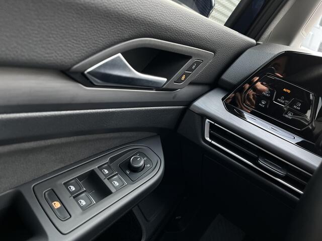 Volkswagen Golf 1.5 TSI 130PK Style / Memory Seat / Stuur + Stoelverwarming / Parkeersensoren V+A / Full-LED / App-Connect