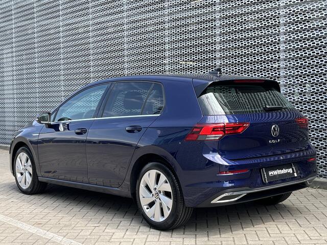 Volkswagen Golf 1.5 TSI 130PK Style / Memory Seat / Stuur + Stoelverwarming / Parkeersensoren V+A / Full-LED / App-Connect